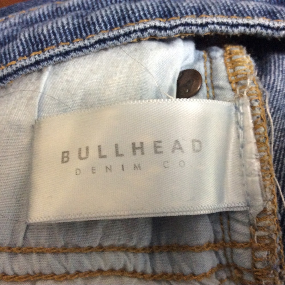 Bullhead High Rise Shorts - Picture 4 of 5
